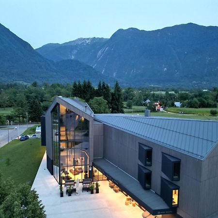 Hotel Soca Bovec Exteriör bild