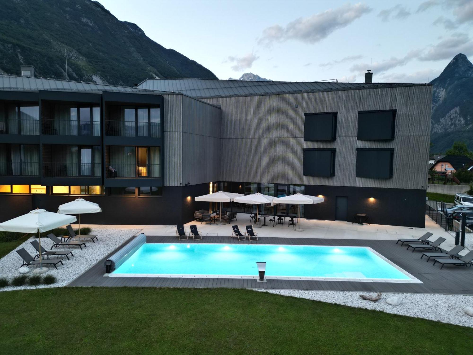 Hotel Soca Bovec Exteriör bild