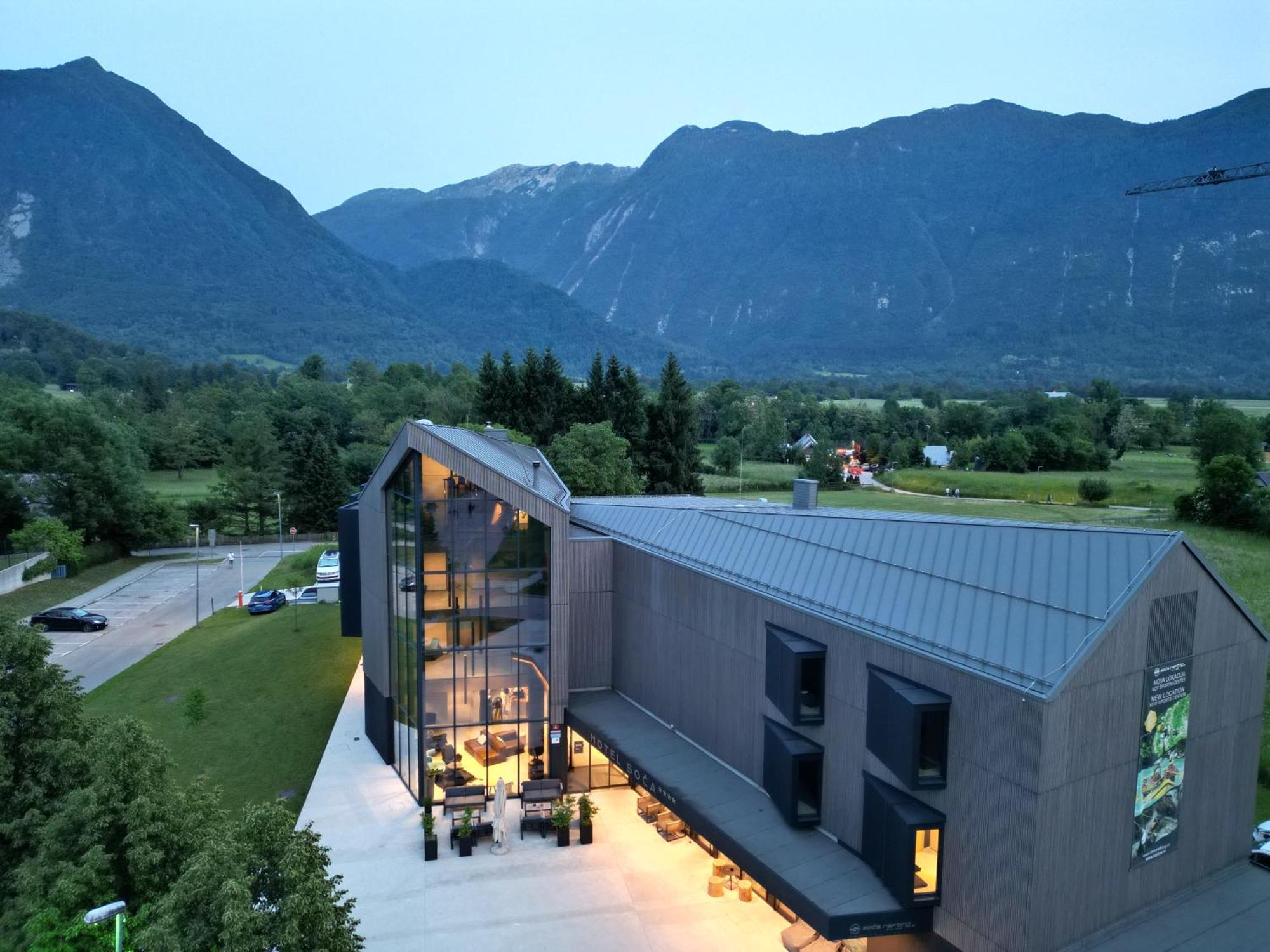 Hotel Soca Bovec Exteriör bild