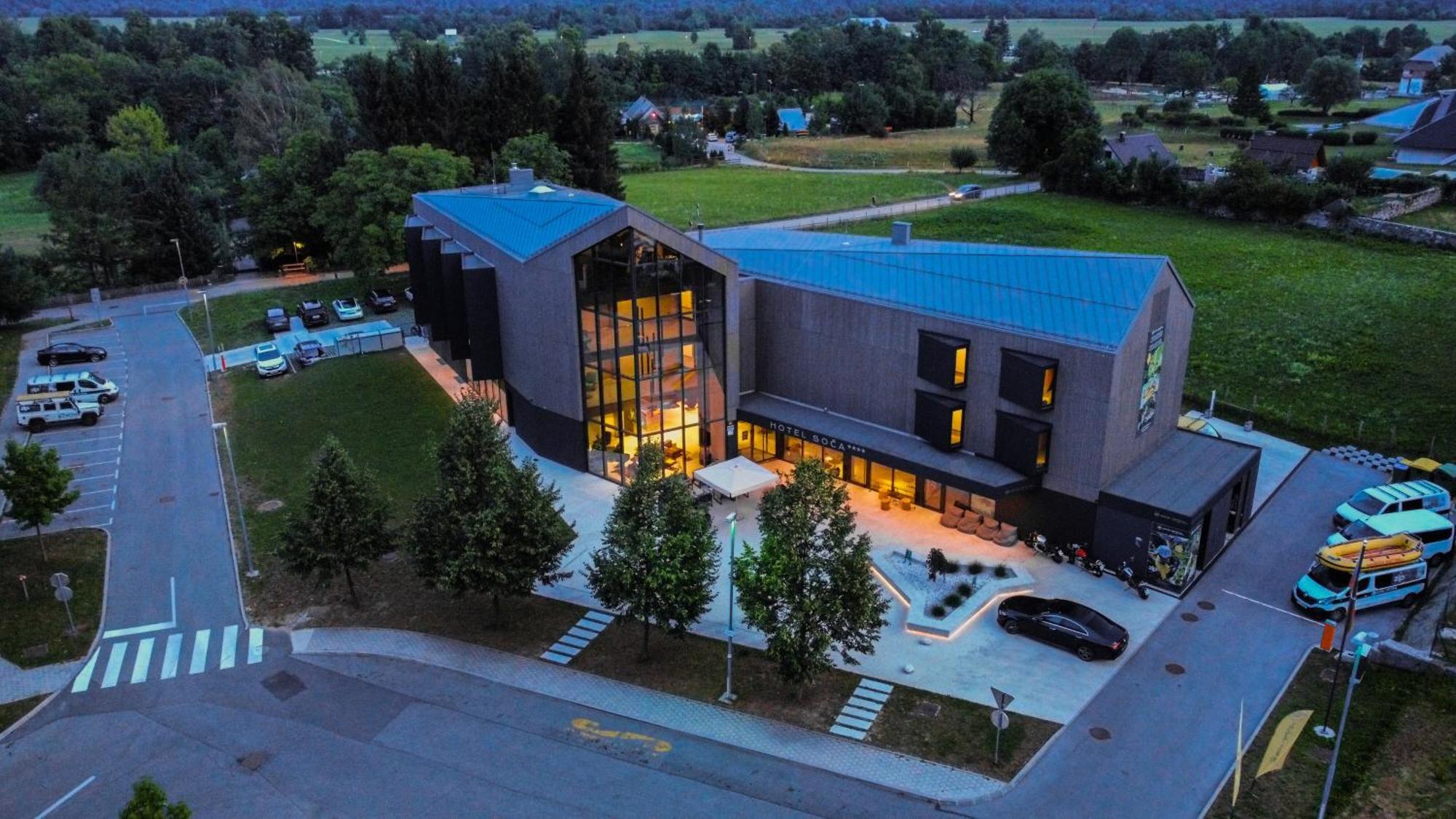 Hotel Soca Bovec Exteriör bild